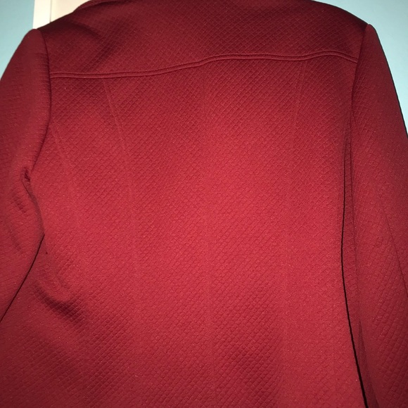 Red jacket - Picture 6 of 6